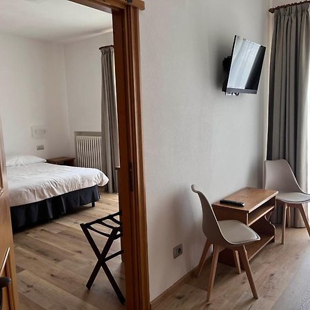 Hotel Albergo Dolomiti سان فيتو دي كادوري المظهر الخارجي الصورة