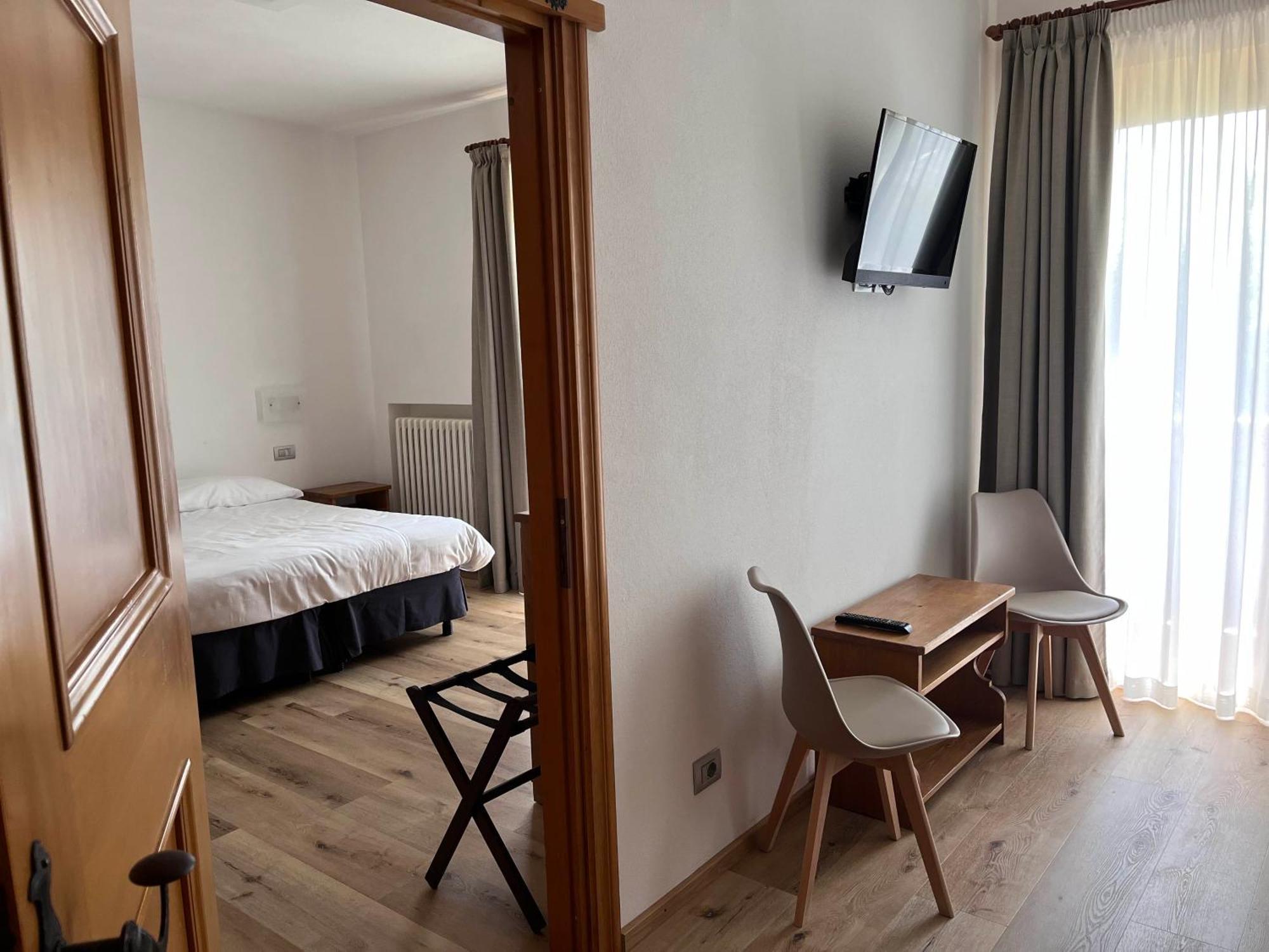 Hotel Albergo Dolomiti سان فيتو دي كادوري المظهر الخارجي الصورة