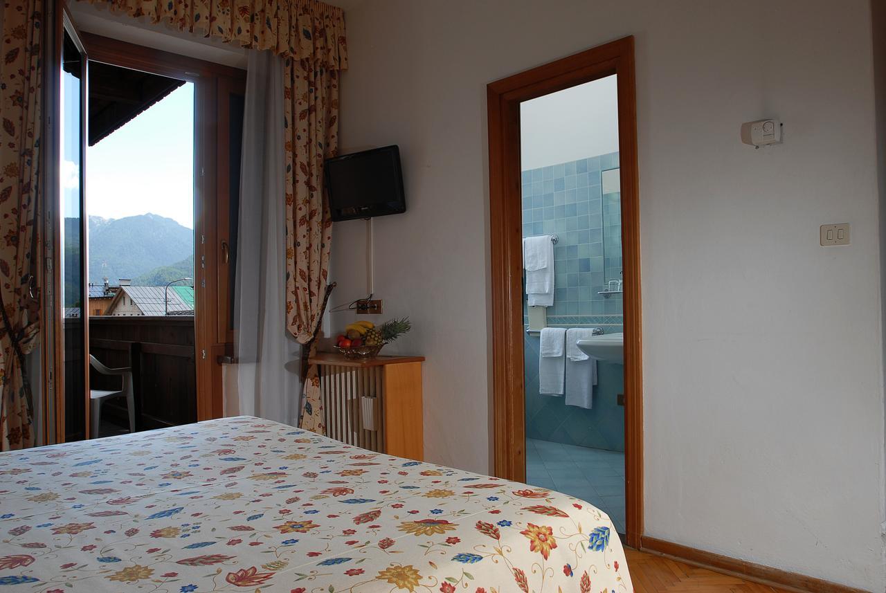 Hotel Albergo Dolomiti سان فيتو دي كادوري المظهر الخارجي الصورة